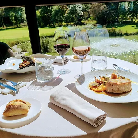 Hotel Domaine Ribiera, 5 Etoiles, & Golf - Forcalquier Niozelles