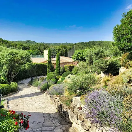 Domaine Ribiera, 5 Etoiles, & Golf - Forcalquier 5*