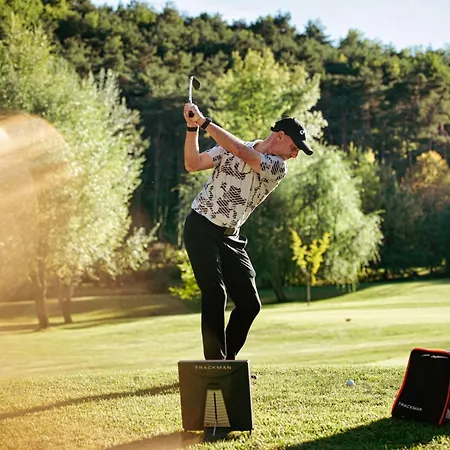 Domaine Ribiera, 5 Etoiles, & Golf - Forcalquier Hotel 5*