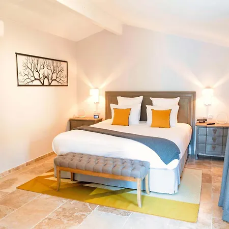 Domaine Ribiera, 5 Etoiles, & Golf - Forcalquier Hotel