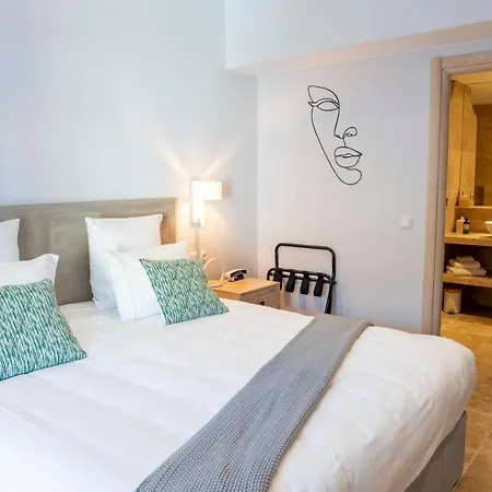 Hotel Domaine Ribiera, 5 Etoiles, & Golf - Forcalquier Niozelles