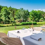 Domaine Ribiera, 5 Etoiles, & Golf - Forcalquier Hotel Niozelles