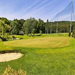 Domaine Ribiera, 5 Etoiles, & Golf - Forcalquier 5*