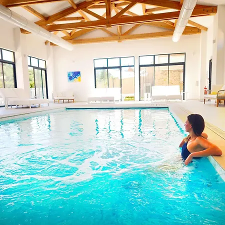 Domaine Ribiera, 5 Etoiles, Spa&golf - Forcalquier 5*