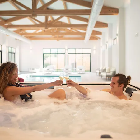 Domaine Ribiera, 5 Etoiles, Spa&golf - Forcalquier 5* Niozelles